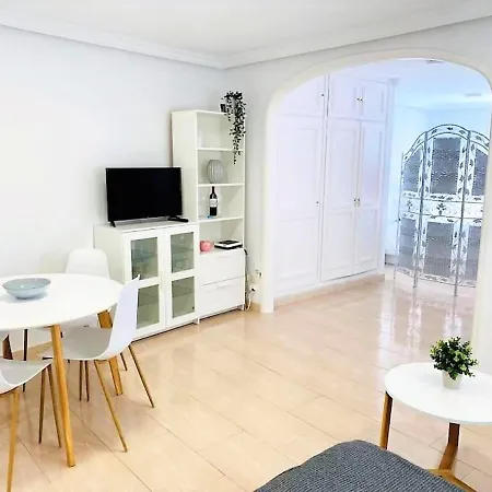 Apartament Precioso Y Amplio Estudio En *